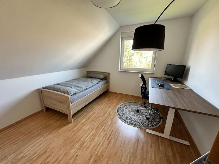 Sonniges & Ruhiges Apartment Mit Balkon Nahe Berlin Цойтен Екстериор снимка